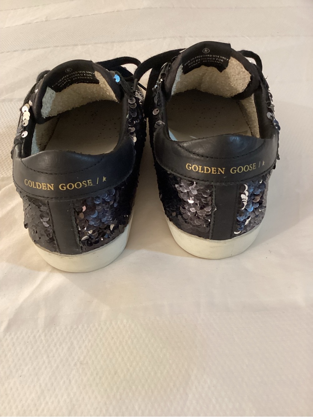 Golden Goose
Soul Star sequined leather sneakers - Picture 6 of 15